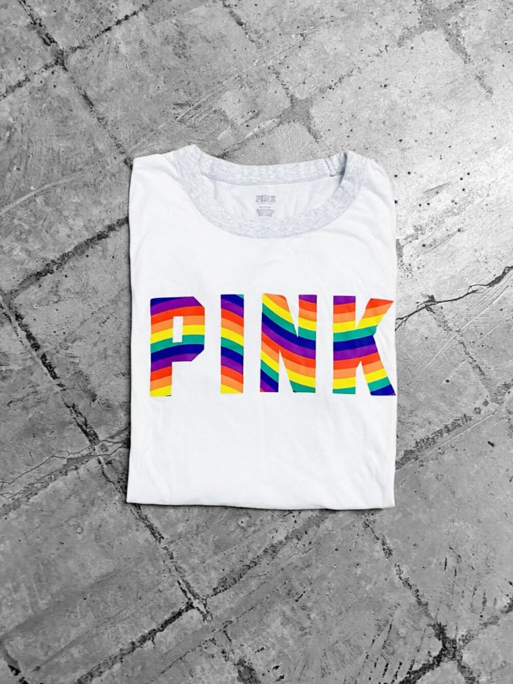 Y2K 2010s Victoria's Secret Pink Rainbow Logo Tshirt Sz M/L